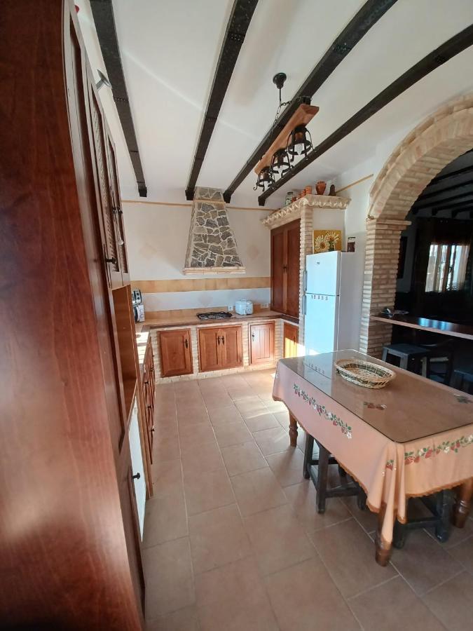 Villa Martinez Alquiler Rural Isabel Alcala del Valle Exterior photo