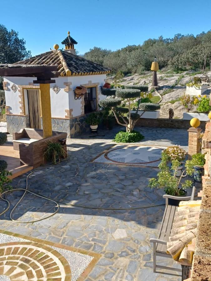 Villa Martinez Alquiler Rural Isabel Alcala del Valle Exterior photo